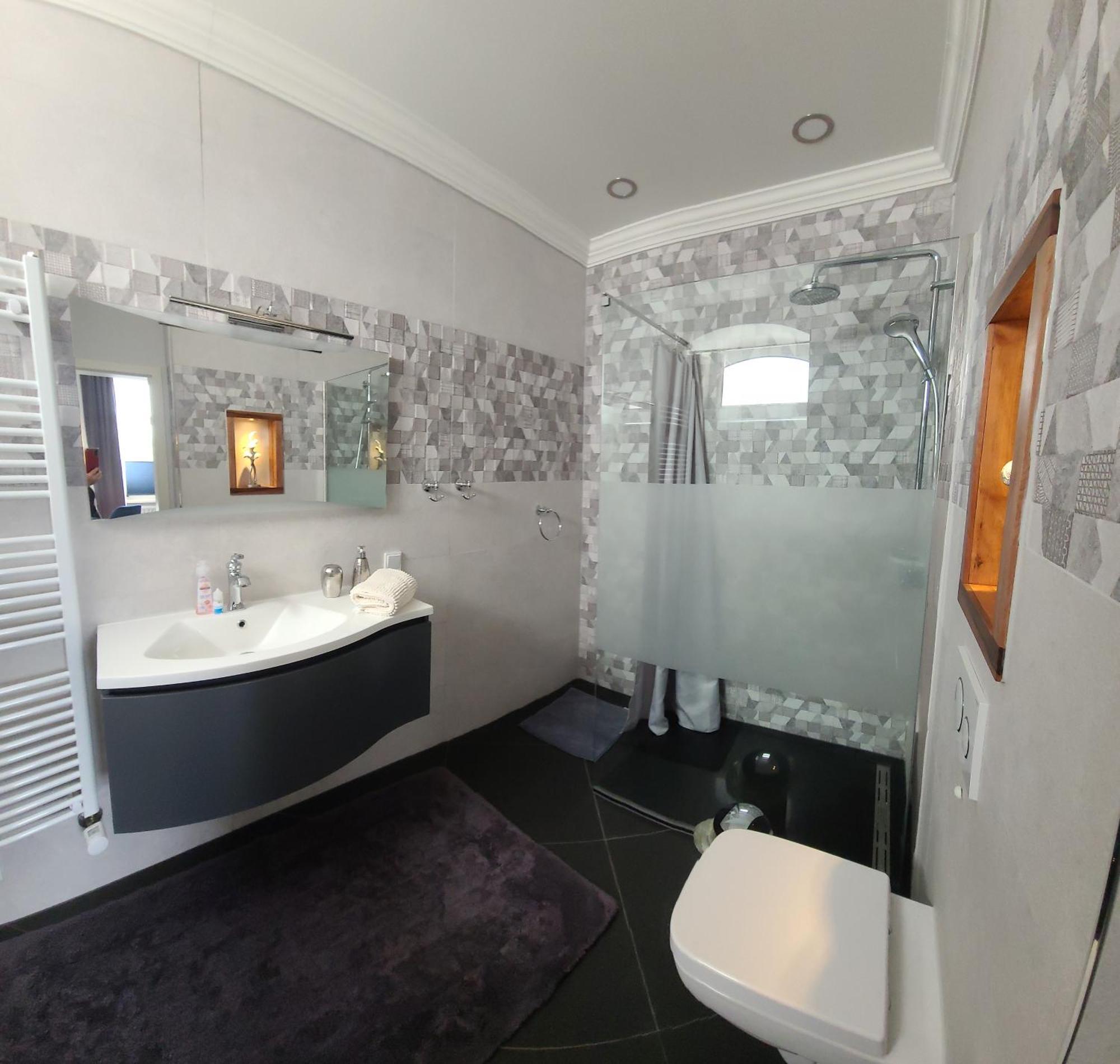 Luna Et Sol - Haus Am See Seeblick-Apartment Seehausen  المظهر الخارجي الصورة